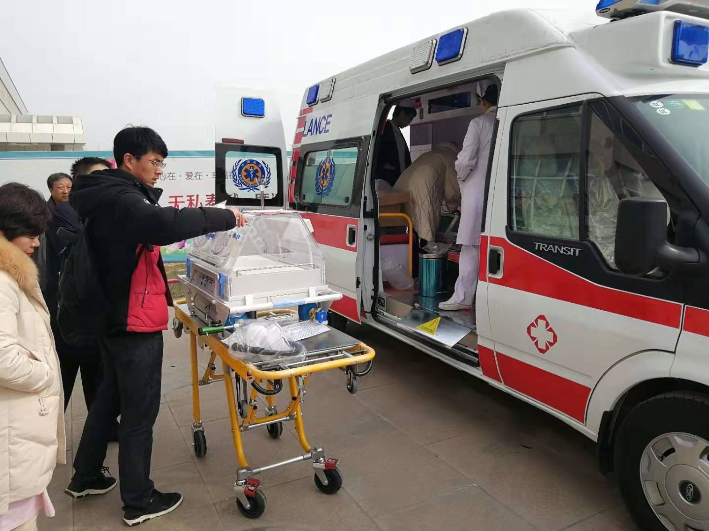 崇仁县救护车转院